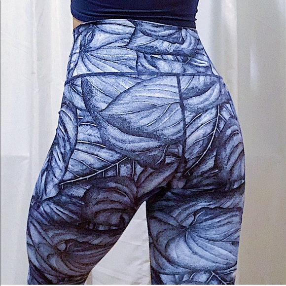 RARE Lululemon wunder under leggings in concrete jungle alpine - Picture 3 of 5